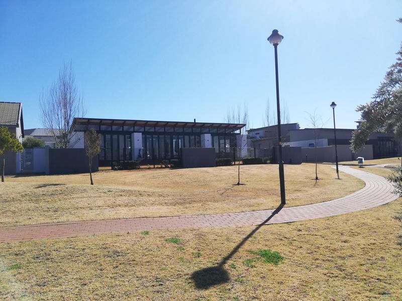 4 Bedroom Property for Sale in Midstream Ridge Gauteng