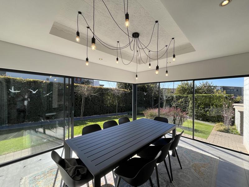 4 Bedroom Property for Sale in Midstream Ridge Gauteng