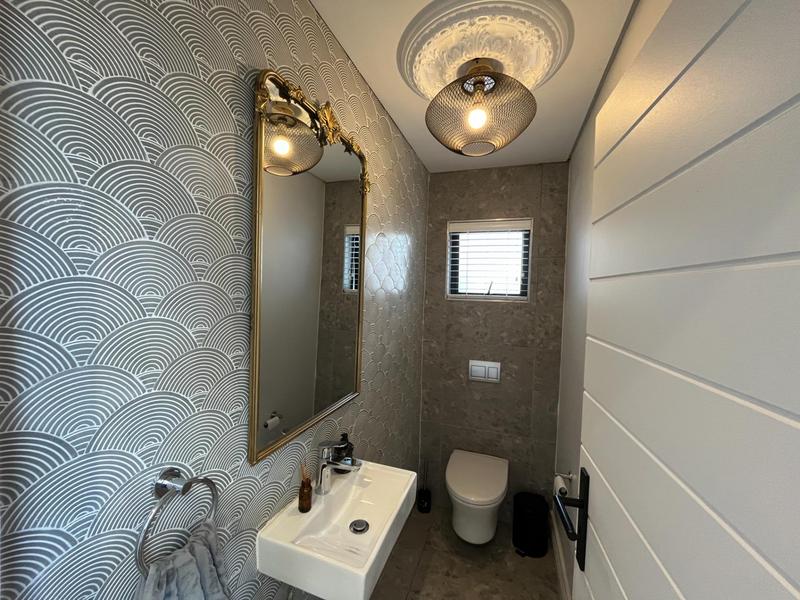 4 Bedroom Property for Sale in Midstream Ridge Gauteng