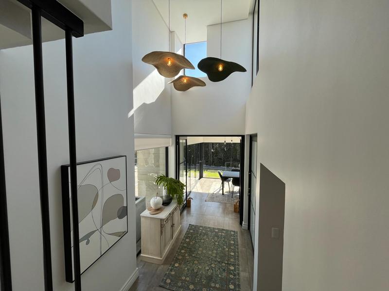 4 Bedroom Property for Sale in Midstream Ridge Gauteng