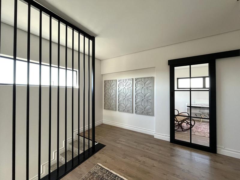 4 Bedroom Property for Sale in Midstream Ridge Gauteng