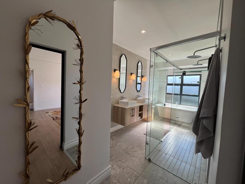 4 Bedroom Property for Sale in Midstream Ridge Gauteng