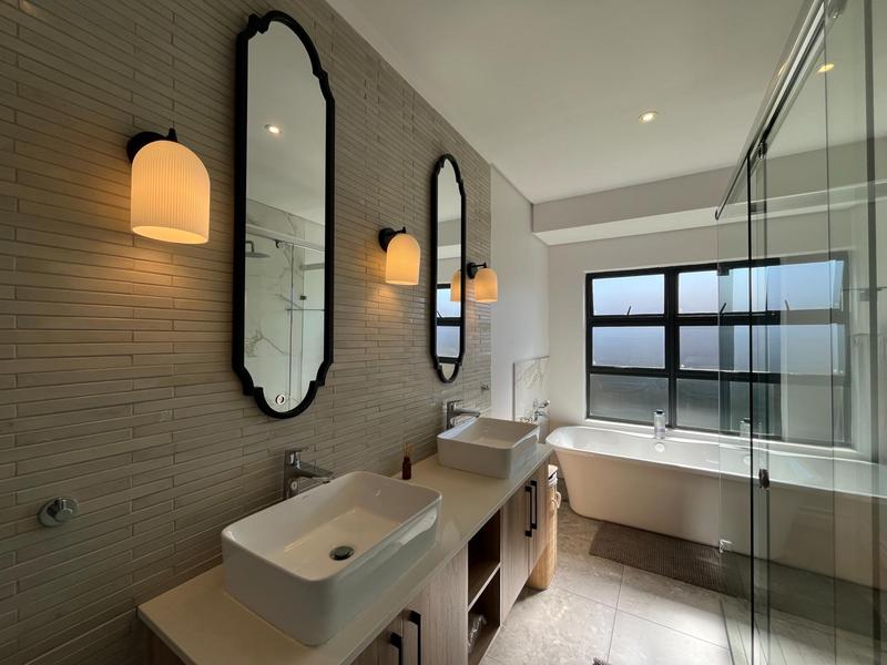 4 Bedroom Property for Sale in Midstream Ridge Gauteng