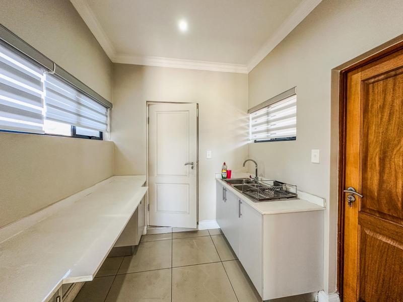 4 Bedroom Property for Sale in Midstream Meadows Gauteng