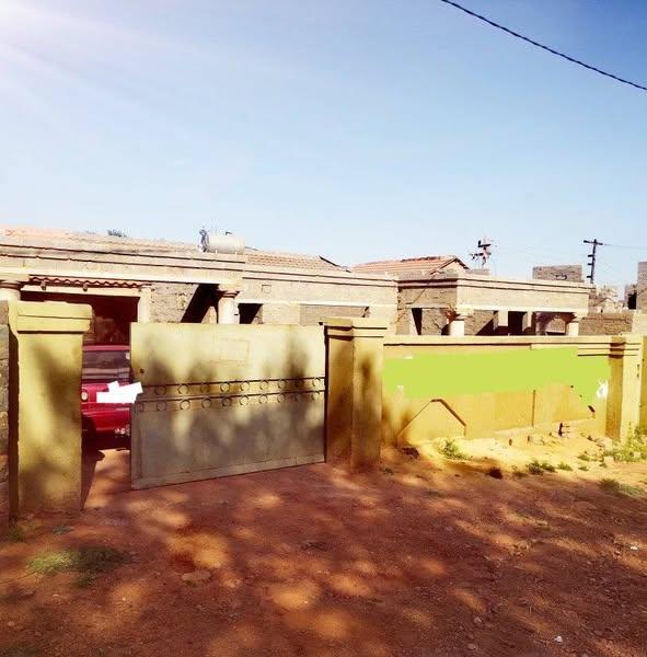 4 Bedroom Property for Sale in Orange Farm Gauteng