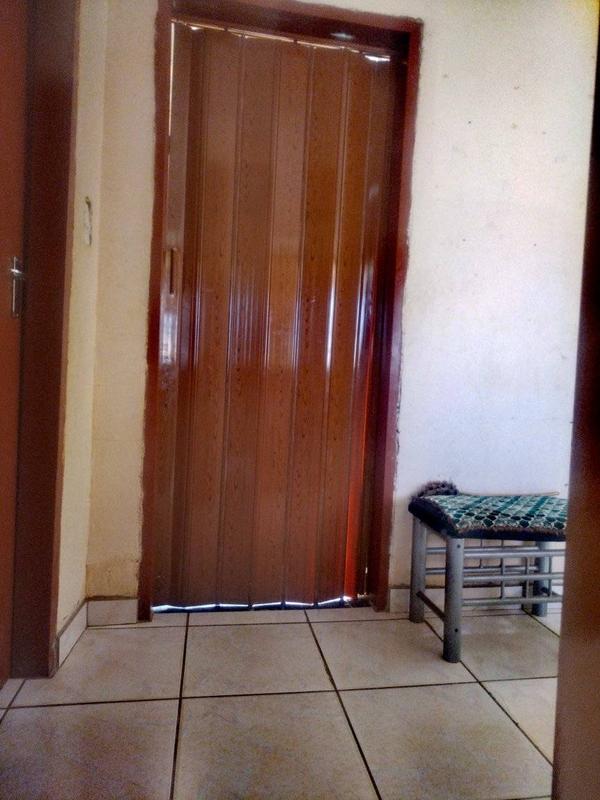 5 Bedroom Property for Sale in Poortjie Gauteng