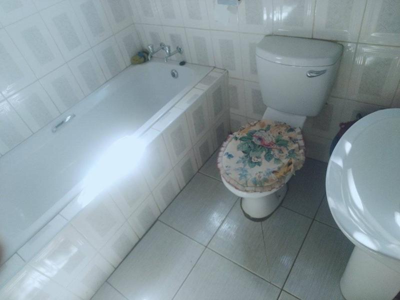 5 Bedroom Property for Sale in Poortjie Gauteng