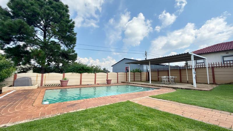 4 Bedroom Property for Sale in Risana Gauteng
