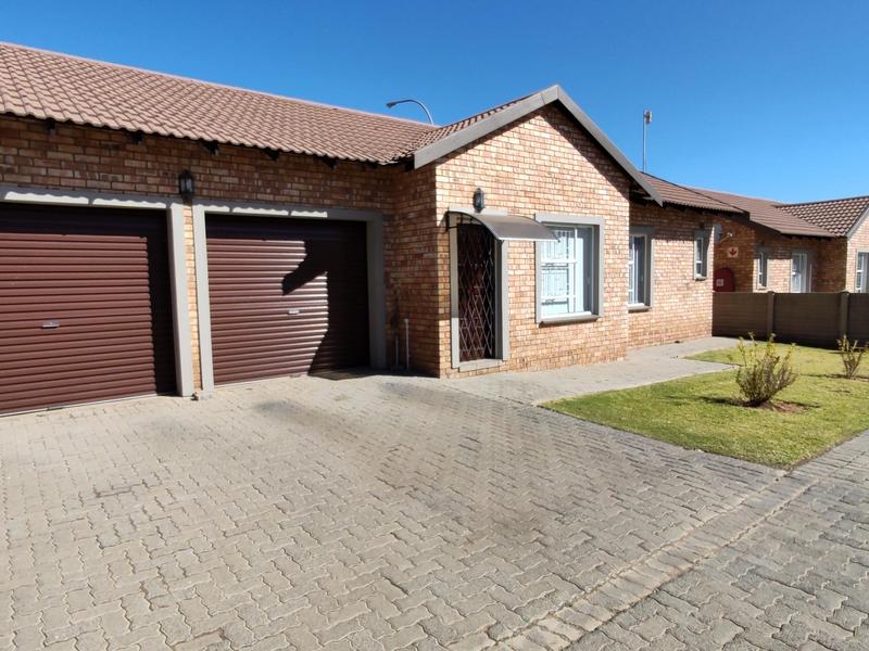 To Let 2 Bedroom Property for Rent in Riversdale Gauteng