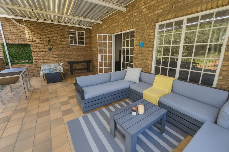 3 Bedroom Property for Sale in Constantia Park Gauteng