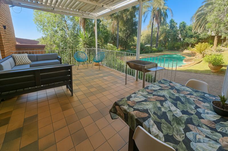 3 Bedroom Property for Sale in Constantia Park Gauteng