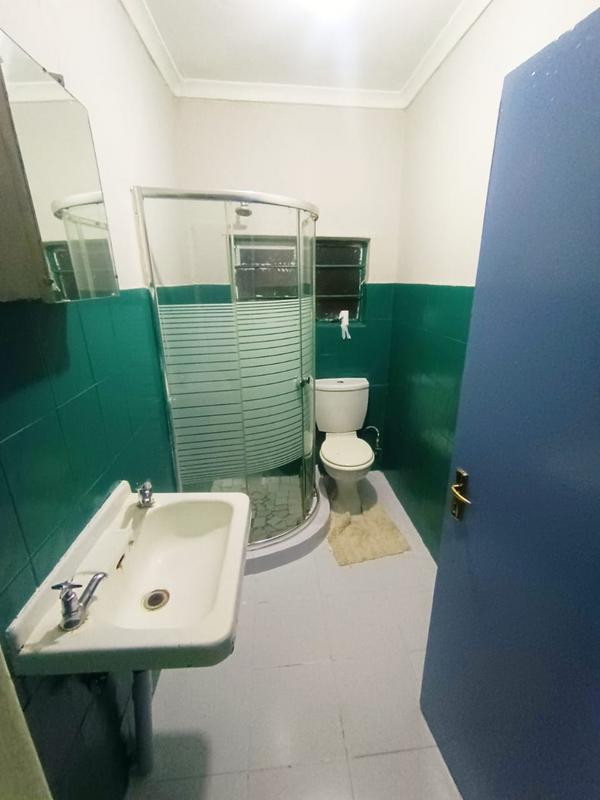 To Let 2 Bedroom Property for Rent in Laudium Gauteng