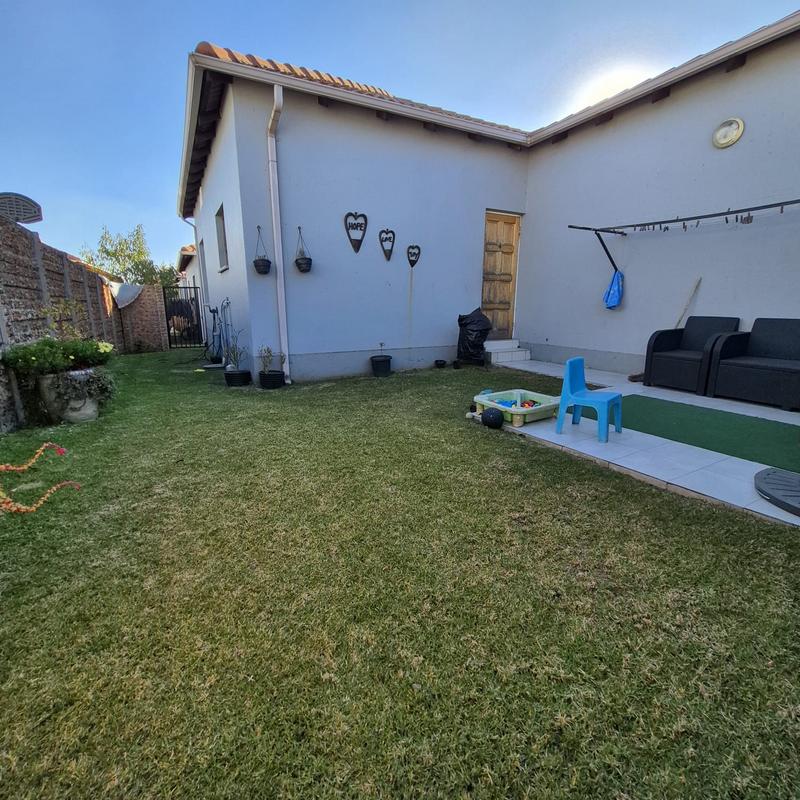 3 Bedroom Property for Sale in Parkrand Gauteng