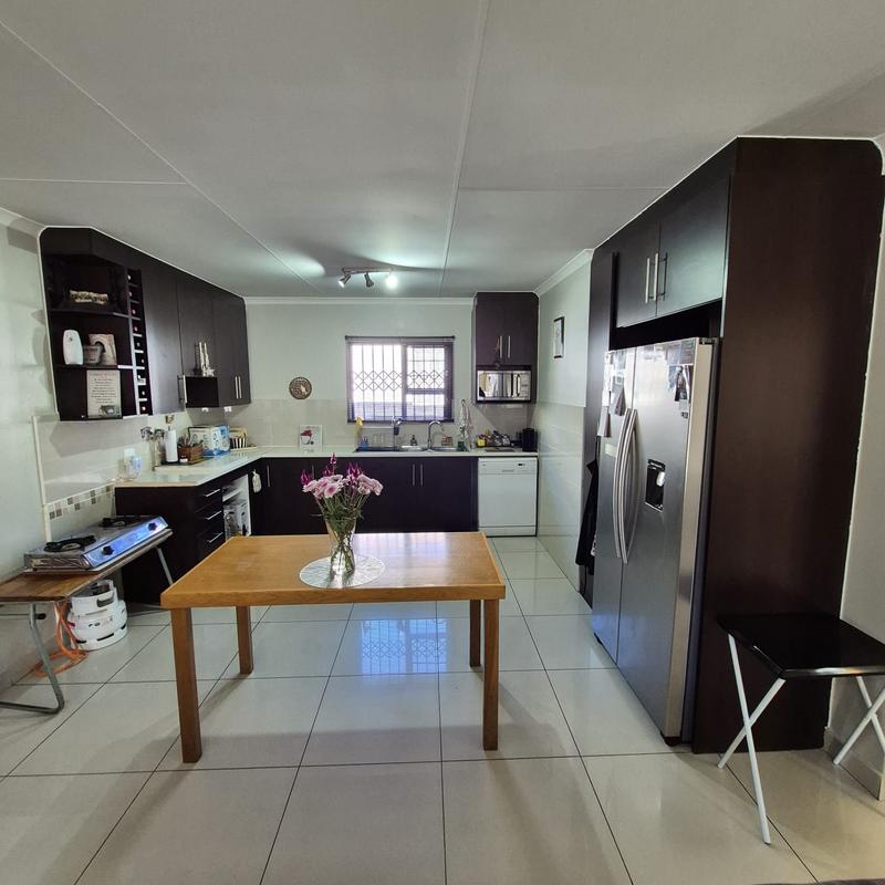 3 Bedroom Property for Sale in Parkrand Gauteng