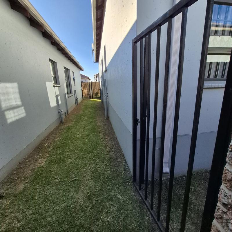3 Bedroom Property for Sale in Parkrand Gauteng