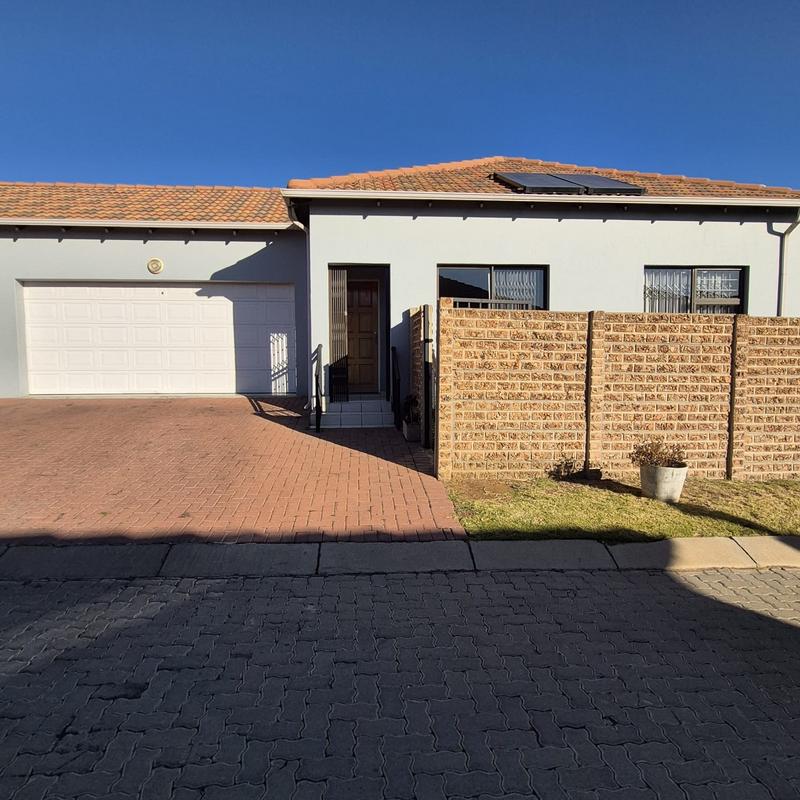 3 Bedroom Property for Sale in Parkrand Gauteng