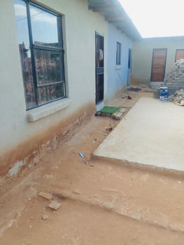 8 Bedroom Property for Sale in Windmill Park Gauteng