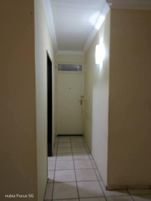 2 Bedroom Property for Sale in Vanderbijlpark CW 3 Gauteng