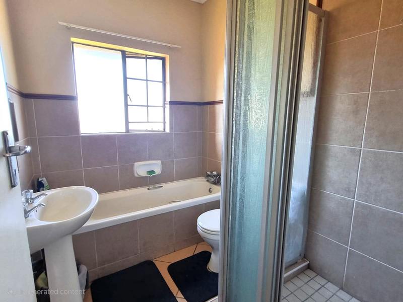 2 Bedroom Property for Sale in Mooikloof Ridge Gauteng