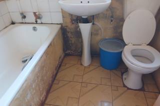 2 Bedroom Property for Sale in Clayville Gauteng