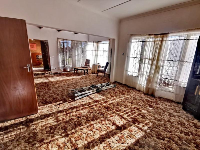 To Let 4 Bedroom Property for Rent in Rowhill Gauteng