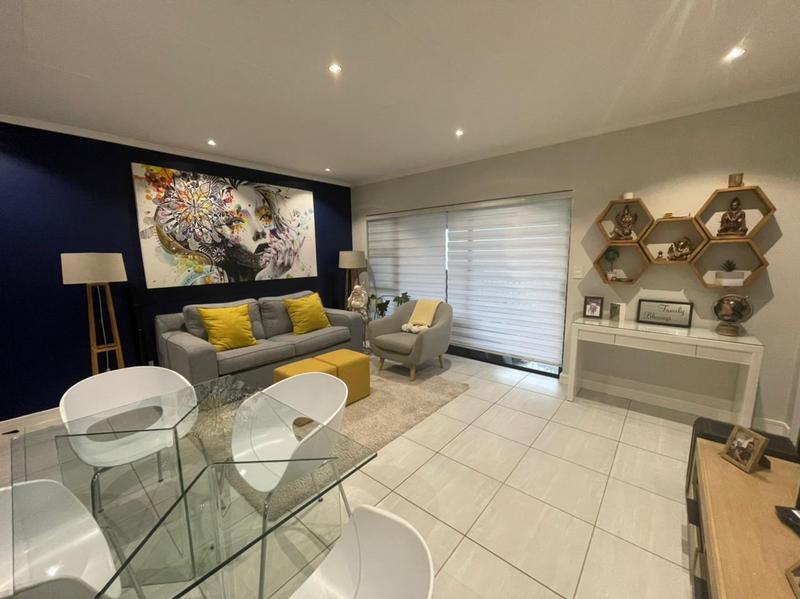 1 Bedroom Property for Sale in Waterfall Gauteng