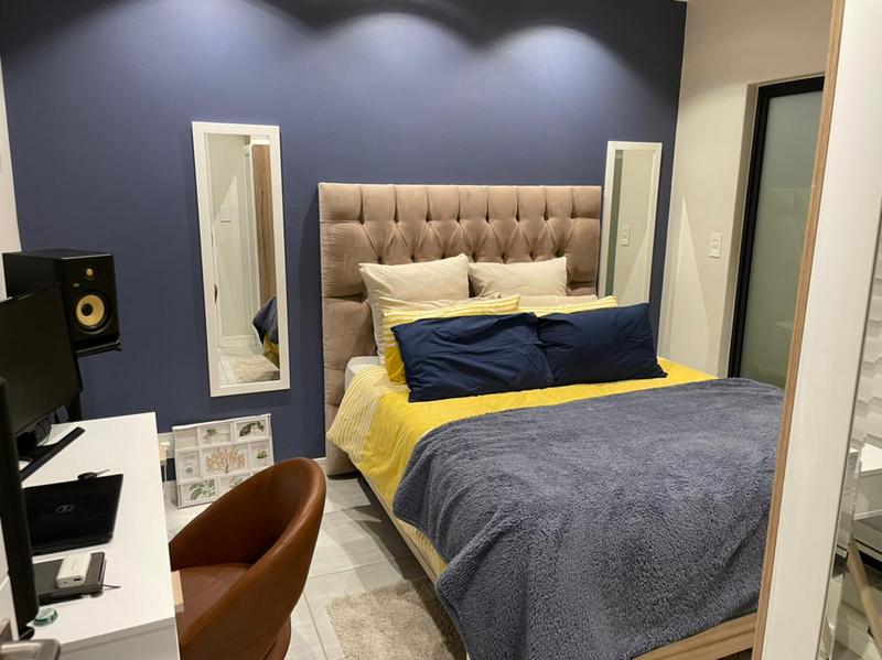 1 Bedroom Property for Sale in Waterfall Gauteng