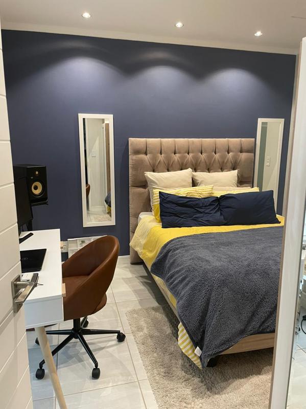 1 Bedroom Property for Sale in Waterfall Gauteng