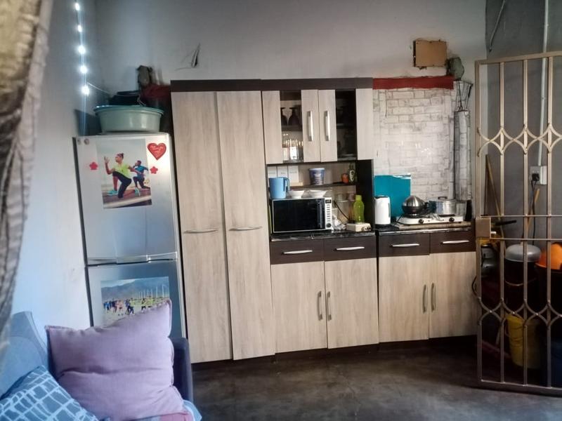 2 Bedroom Property for Sale in Phake Gauteng