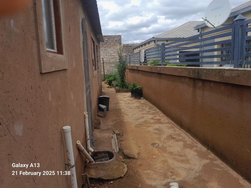 2 Bedroom Property for Sale in Nellmapius Gauteng