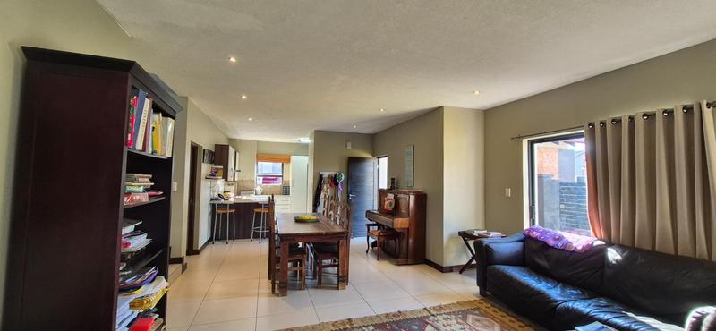 3 Bedroom Property for Sale in Midstream Ridge Gauteng