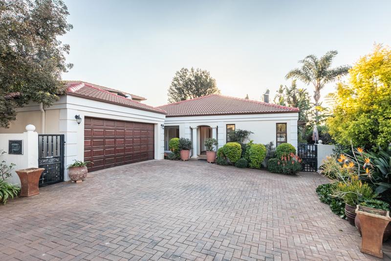 3 Bedroom Property for Sale in Ruimsig Gauteng