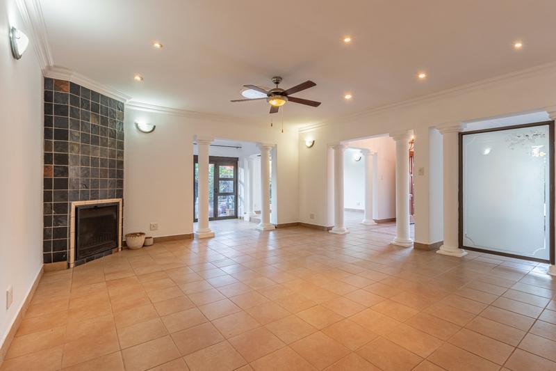 3 Bedroom Property for Sale in Ruimsig Gauteng