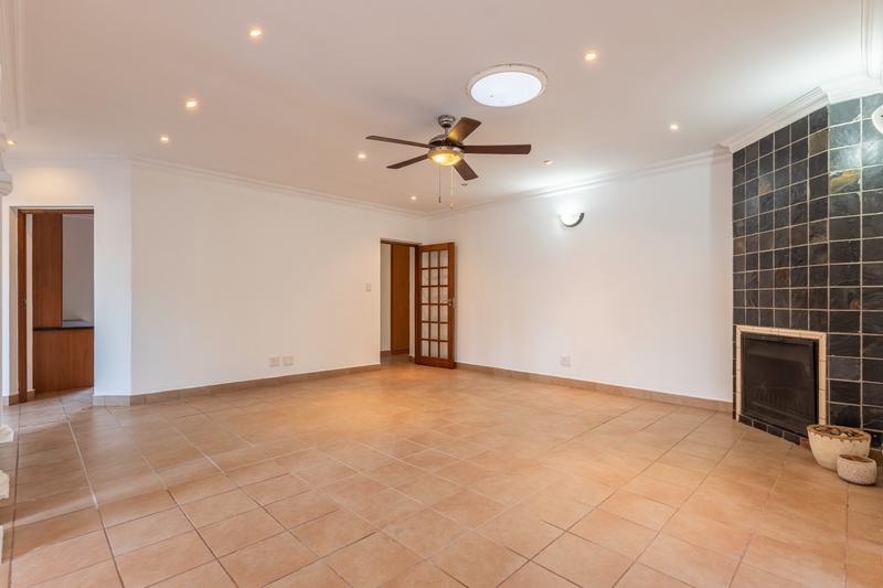 3 Bedroom Property for Sale in Ruimsig Gauteng