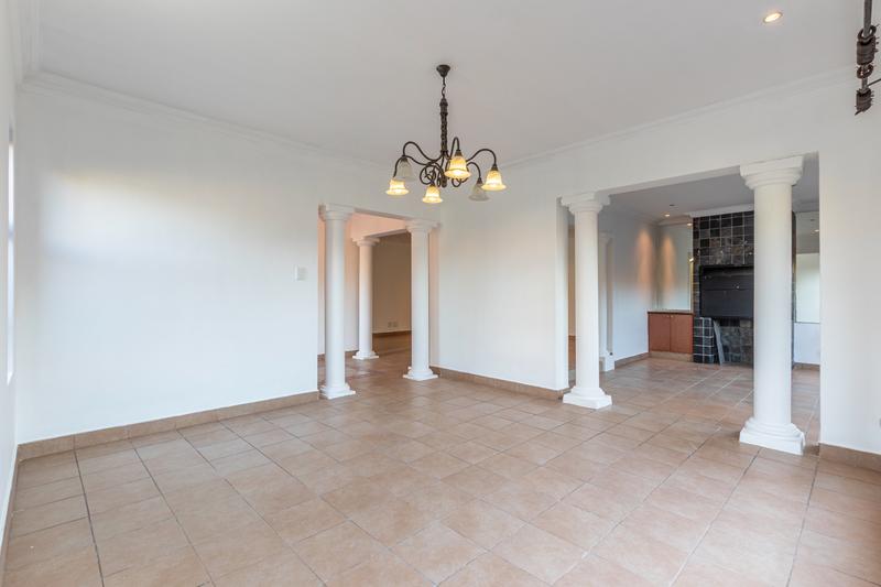 3 Bedroom Property for Sale in Ruimsig Gauteng