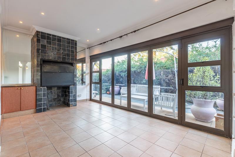 3 Bedroom Property for Sale in Ruimsig Gauteng