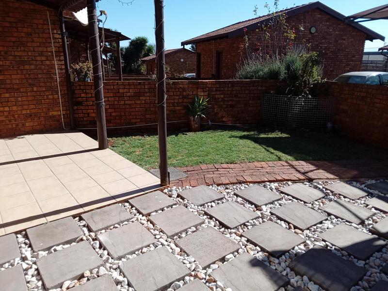 3 Bedroom Property for Sale in Klopperpark Gauteng
