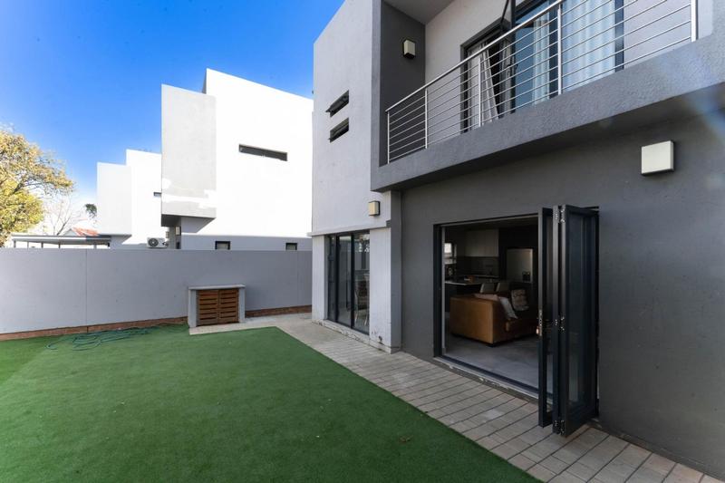 To Let 3 Bedroom Property for Rent in Bryanston Gauteng