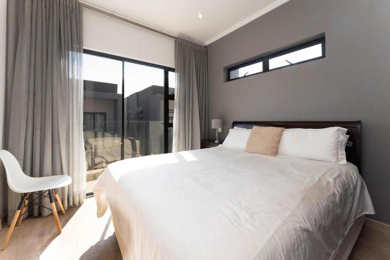 To Let 3 Bedroom Property for Rent in Bryanston Gauteng