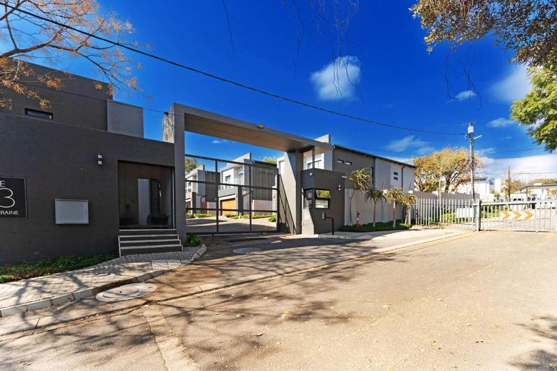 To Let 3 Bedroom Property for Rent in Bryanston Gauteng