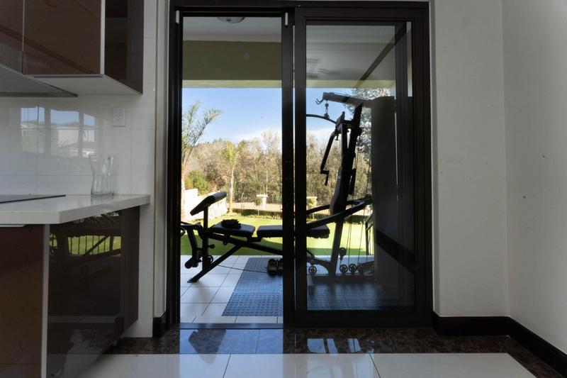 To Let 4 Bedroom Property for Rent in Craigavon Gauteng