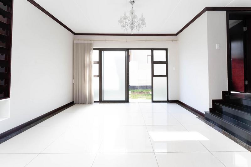 To Let 3 Bedroom Property for Rent in Craigavon Gauteng