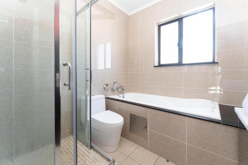 To Let 3 Bedroom Property for Rent in Craigavon Gauteng