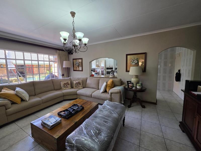 4 Bedroom Property for Sale in Sunward Park Gauteng