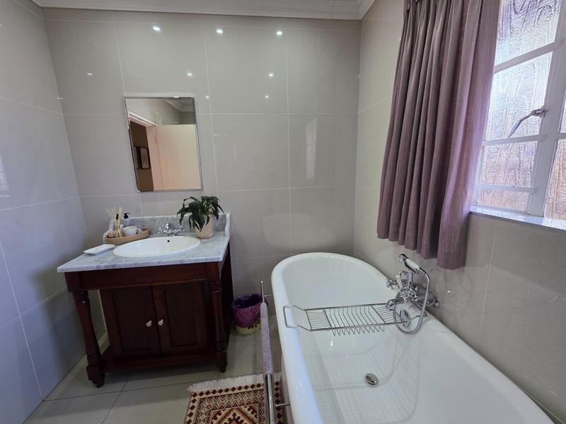 4 Bedroom Property for Sale in Sunward Park Gauteng