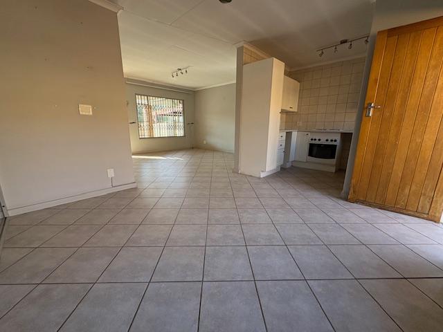3 Bedroom Property for Sale in Rooihuiskraal North Gauteng