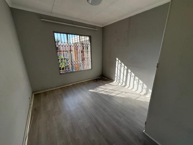 3 Bedroom Property for Sale in Rooihuiskraal North Gauteng
