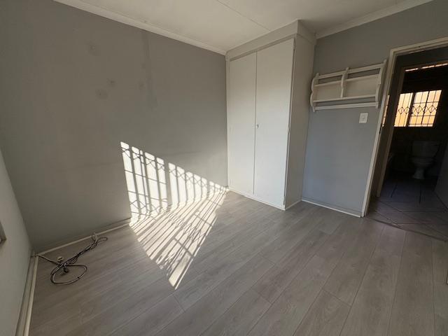 3 Bedroom Property for Sale in Rooihuiskraal North Gauteng