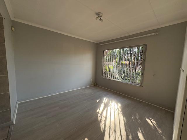 3 Bedroom Property for Sale in Rooihuiskraal North Gauteng