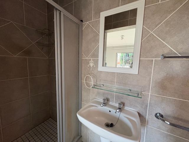3 Bedroom Property for Sale in Rooihuiskraal North Gauteng